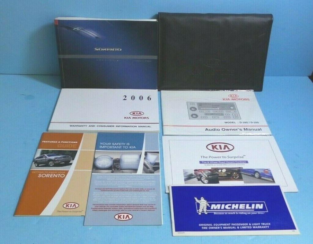 Picture of: 20 Kia Sorento owners manual  eBay