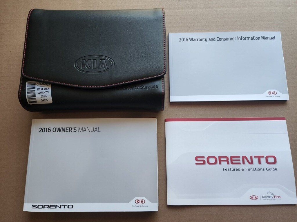 Picture of: 20 KIA Sorento Owners Manual OEM Guide Books Set User Guide