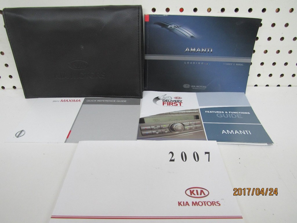 Picture of: Kia Amanti Owners Manual FREE SHIPPING