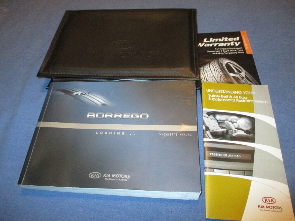 Picture of: KIA BORREGO OWNERS MANUAL SET W/ CASE