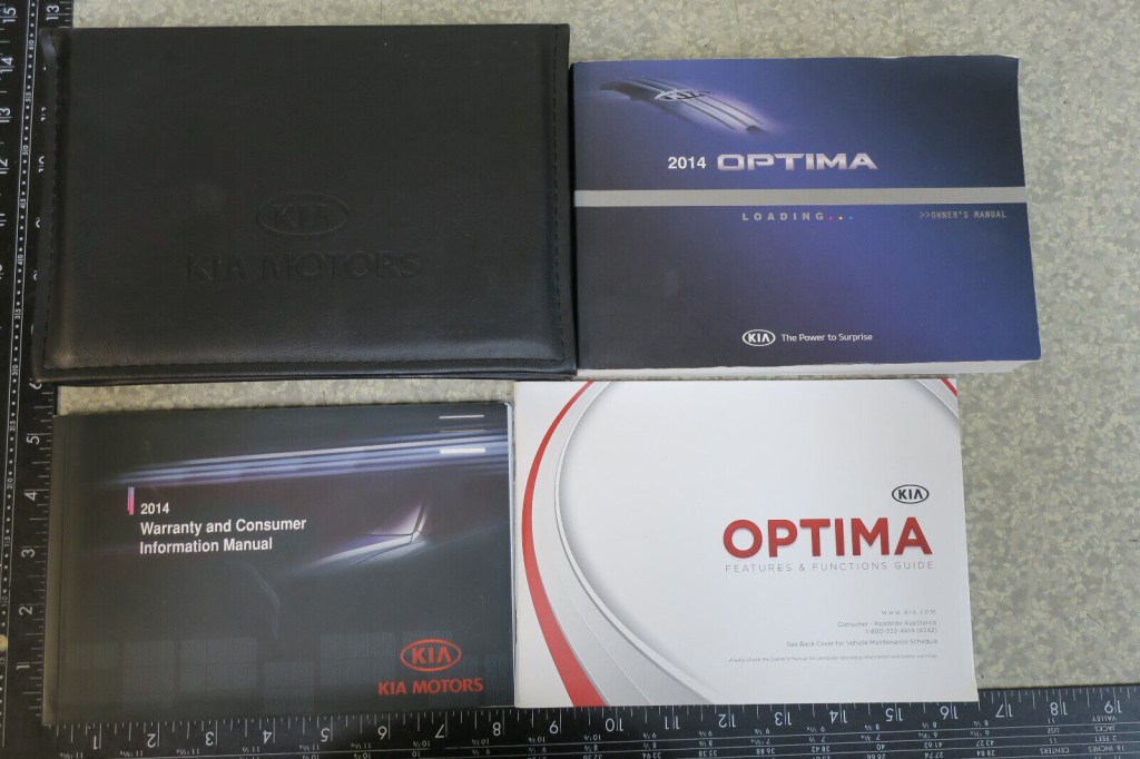 Picture of: KIA OPTIMA OWNER’S MANUAL SET BOOK FAST FREE SHIPPING OM