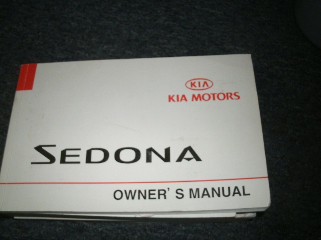 Picture of: KIA SEDONA OWNERS OPERATORS MANUAL GUIDE BOOK FOR GLOVE BOX ORIGINAL