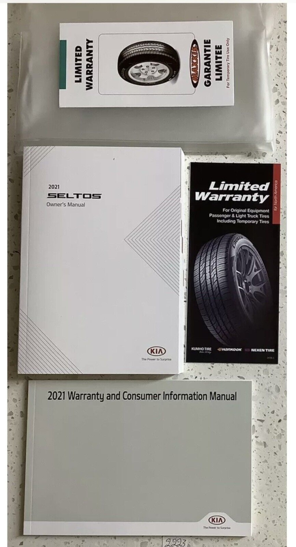 Picture of: KIA SELTOS OWNERS MANUAL OPERATORS USER GUIDE BOOK SET