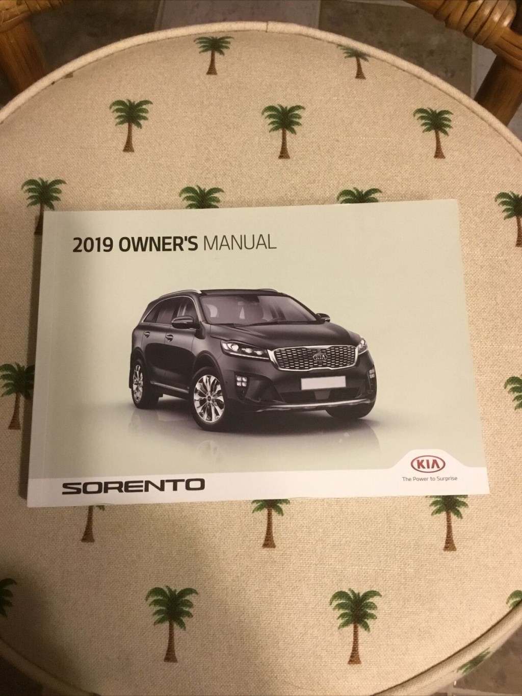 Picture of: KIA SORENTO Owners Manual BRAND New