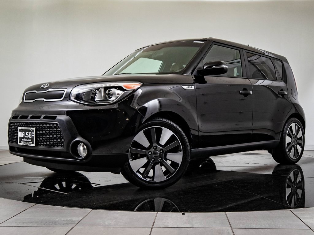 Picture of: Pre-Owned  Kia Soul ! Hatchback in Burnsville #CFP